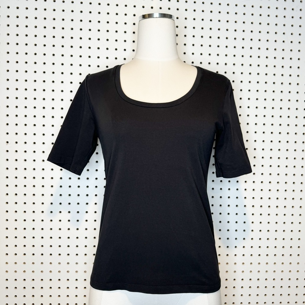 Zaggora | Basic Black Scoop‎ Neck Tshirt Sz. 6